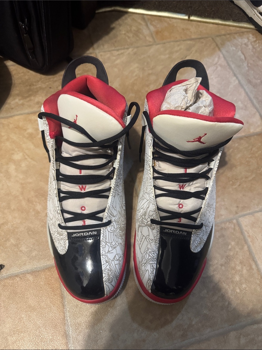 Jordan Mens Sneakers in White, Black & Red 6rings